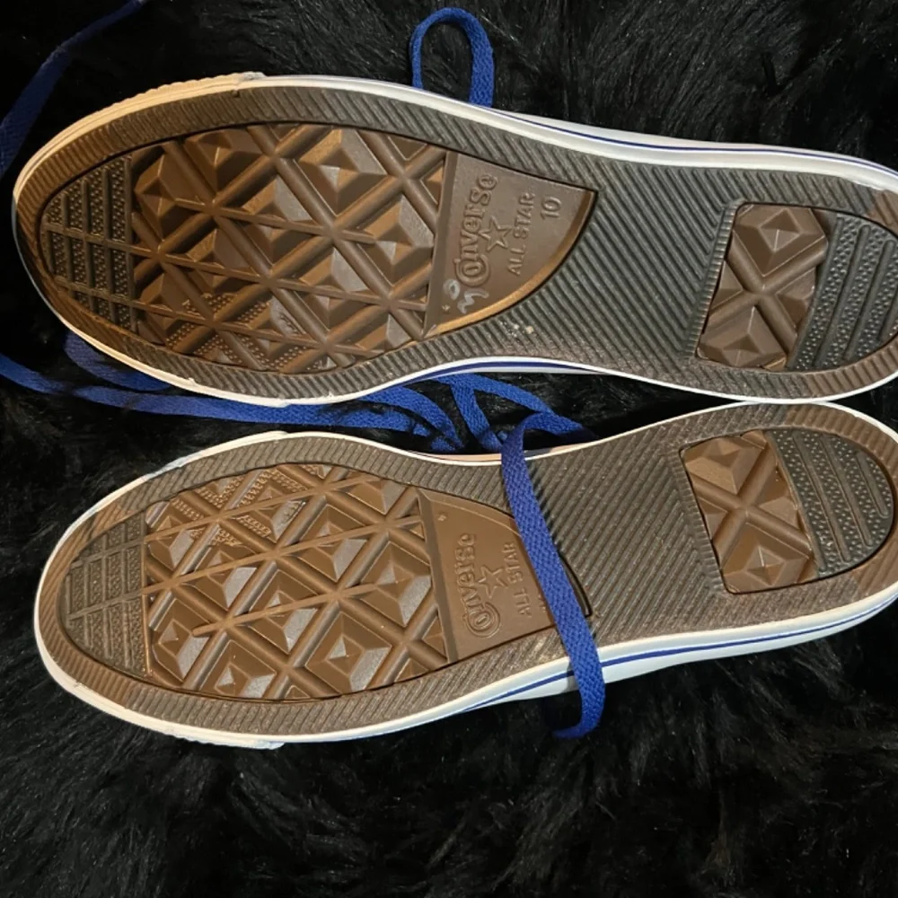 Converse - Picture 5 of 5